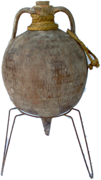 Pointed base amphora